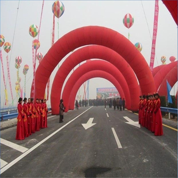 三河开业纯红拱门